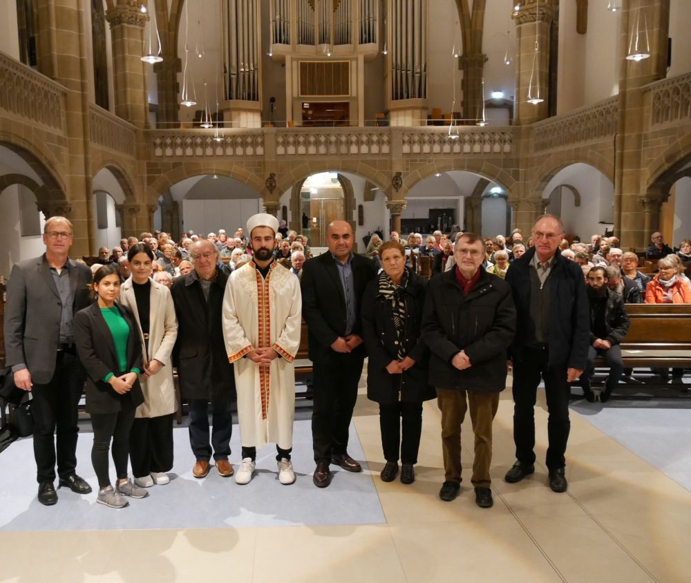 Wir lassen uns nicht spalten