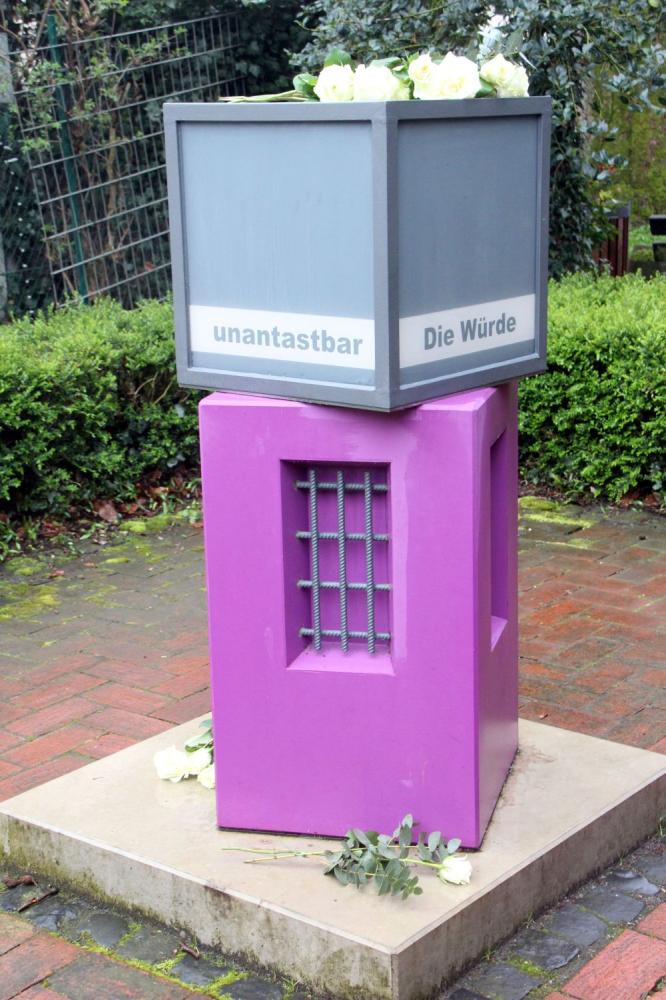 Gedenkfeier am Mahnmal